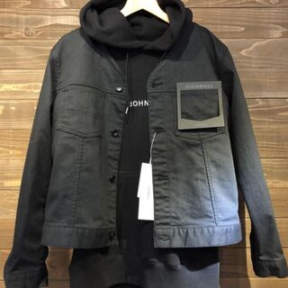 未使用のブランド・ジャケットお譲りします。の画像