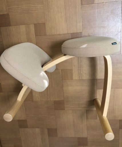 椅子　バランスチェアー