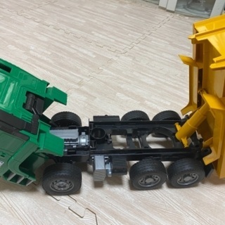 bruder Man Tip upとローダーショベルの画像