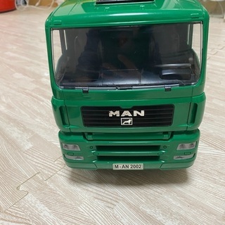 bruder Man Tip upとローダーショベルの画像