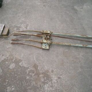 自家製農具　足踏み式畑起こし　古いの画像