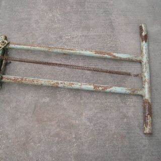 自家製農具　足踏み式畑起こし　古いの画像