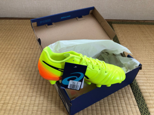 asics サッカースパイク