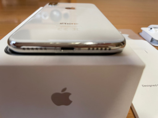 iPhone X 256GB silver 海外simフリー版