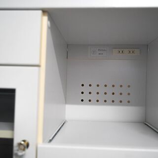 食器棚無料でお譲りしますの画像