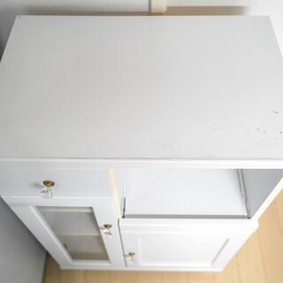 食器棚無料でお譲りしますの画像