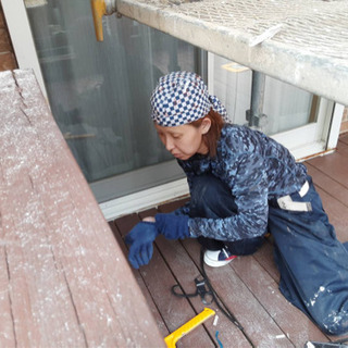 屋根、外壁塗装 致しませんか？見積もり無料で伺いますの画像
