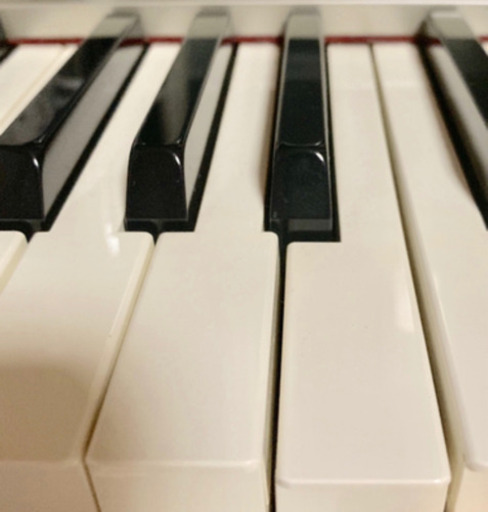 CASIO 電子ピアノ 88鍵盤 ホワイト 【美品】椅子付き