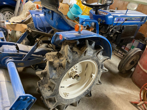 農機具トラクター（中古）