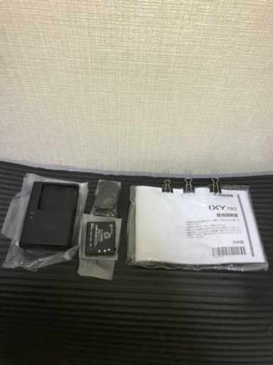 【新品・未使用】Canon デジタルカメラ IXY 190 レッド