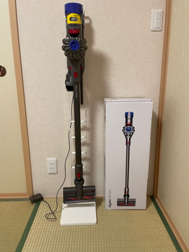 dyson V7 slim 長期保証 掃除機 スタンド付