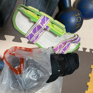 チューブ　エルボーパット　ニーパット　3点の画像