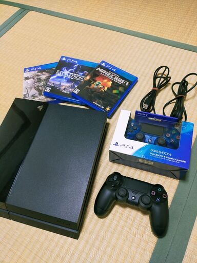 ※お取引予定者決定済み【お子様】PS4本体、コントローラー、ソフトセット【プレゼント】
