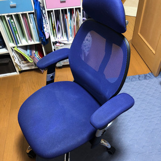 取引中 オフィスチェアの画像