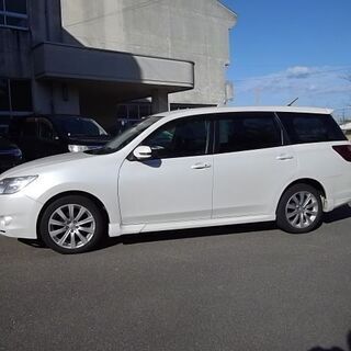 H22年　スバル　エクシーガ2.0Si　２WD　ホワイトパール　 7人乗り　45300km の画像