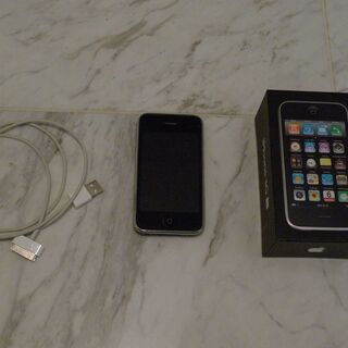 iPhone4S(AU)箱付き ＋ iPhone3GS(Softbank) 箱付きの画像