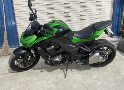 カワサキ　z1000 kawasaki カワサキ ２０１４年 14000ｋｍ Ｚ１０００－５Ａ 国内正規 エンジンスライダー フェンダーレス 北海道道北 中古美品