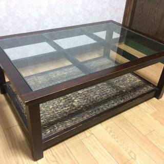 アジアンなガラストップローテーブル