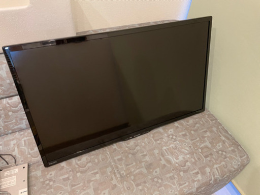 シャープ　液晶テレビ　LC-32W25-B　壁掛け　訳アリ