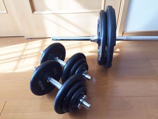 IROTEC(アイロテック) バーベル＆ダンベルセット100kg　ベンチプレスや筋トレにオススメです。