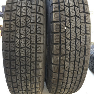 145/80R12 スタッドレスタイヤ付きホイールの画像