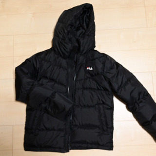 ダウンジャケット　フィラ　FILA