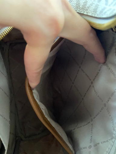 マイケルコースのリュック？