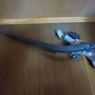 プリウス30　リアワイパー