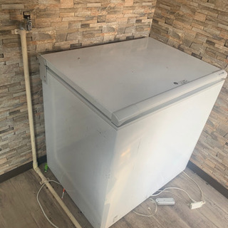 業務用冷凍庫