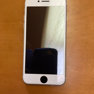 iPhone se 256g デュアルSIM。SIMフリー　ほぼ新品　値下げしました。の画像
