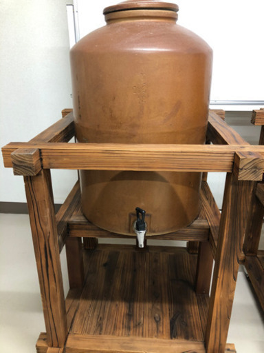 業務用　焼酎　甕サーバー100L x 2基