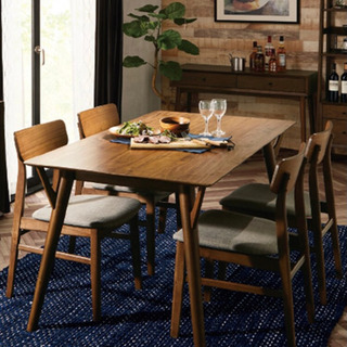 〜1/4 まで専用です〜 フランフラン パルセイロ ダイニングテーブル フランフラン ダイニングテーブル 1/4 まで専用です〜 フランフラン