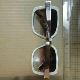 Dior Sunglasses の画像