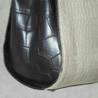 Guess handbag ハンドバッグの画像