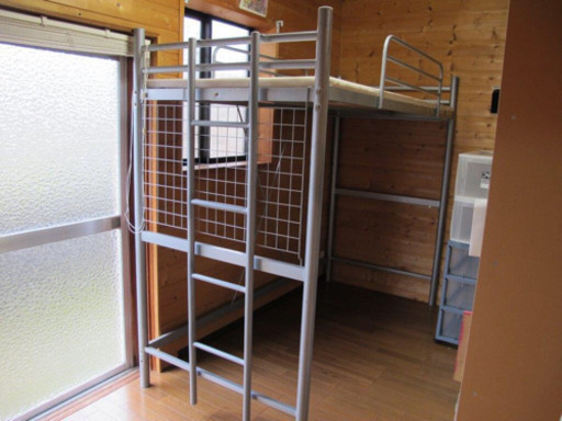 ロフトベッド パイプベッド