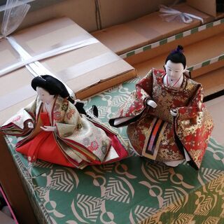 和琴 及び 雛人形と五月人形の画像