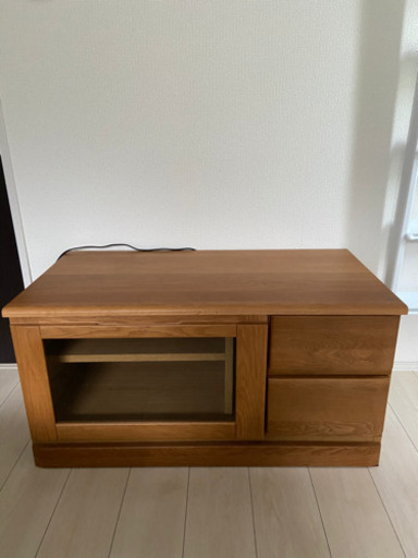 テレビボード