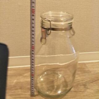 ガラス缶の画像