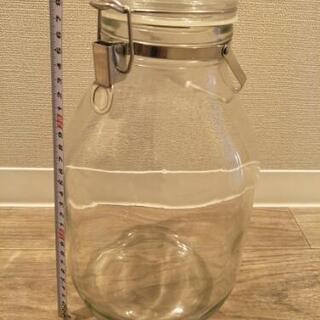 ガラス缶の画像