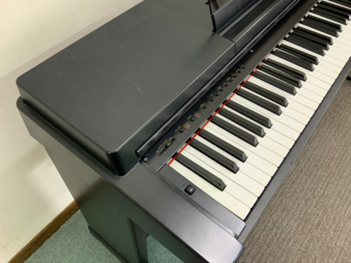 お取引き中です！YAMAHA  ピアノ　型番CLP-560  練習にどうでしょうか？★