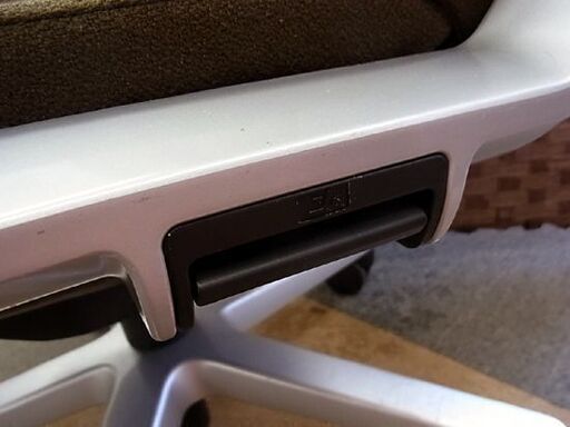 コクヨ マネージメントチェアー CR-G321 ハイバック ブラウン系 肘付き 320シリーズ OAチェア いす 椅子 イス KOKU