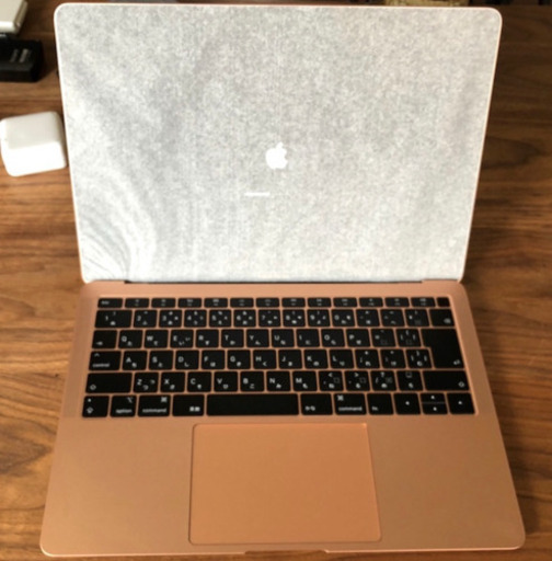 macbook Air 2019年購入 128GB/8GB 美品付属品完備
