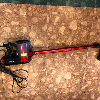 サイクロン式スティッククリーナー　掃除機　
