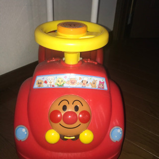 アンパンマンの車