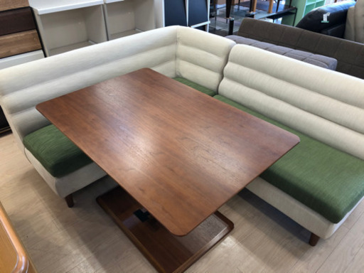 ＊コーナーソファー　ダイニングセット