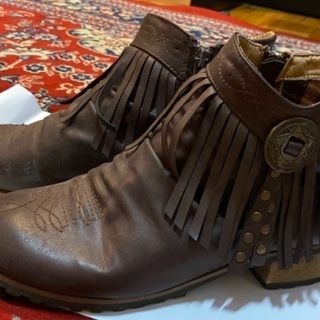 ショートブーツ