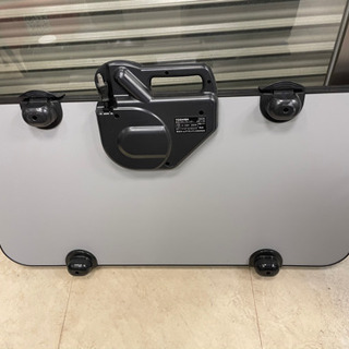 東芝ズボンプレッサーHIP-L30