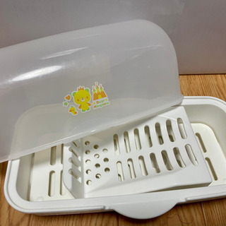 哺乳瓶用 電子レンジ消毒器 の画像