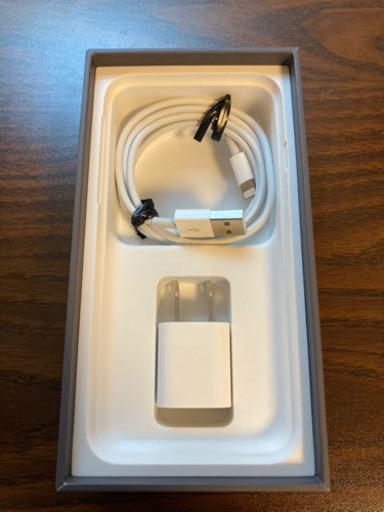 iPhone8 64GB スペースグレイ