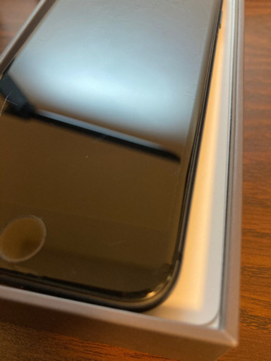 iPhone8 64GB スペースグレイ